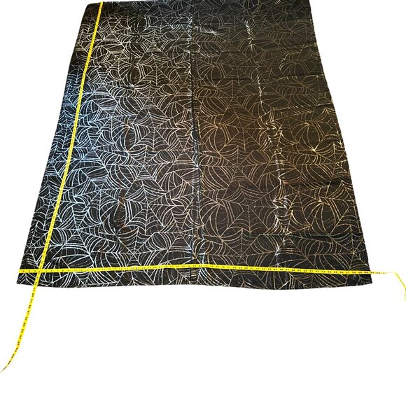 Black & Silver Glittery Cobweb/Spider Web Tablecloth & Table Runner Set - Picture 3 of 13